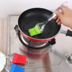 Cake Mixer Spatula and Pastry Brush Set Tools for Effortless Mixing, Smooth Cake Preparation, and Precise Pastry Application in the Kitchen - Image 2